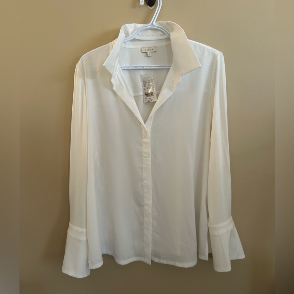 Laura White Button-Down Stretch long Bell sleeve Top